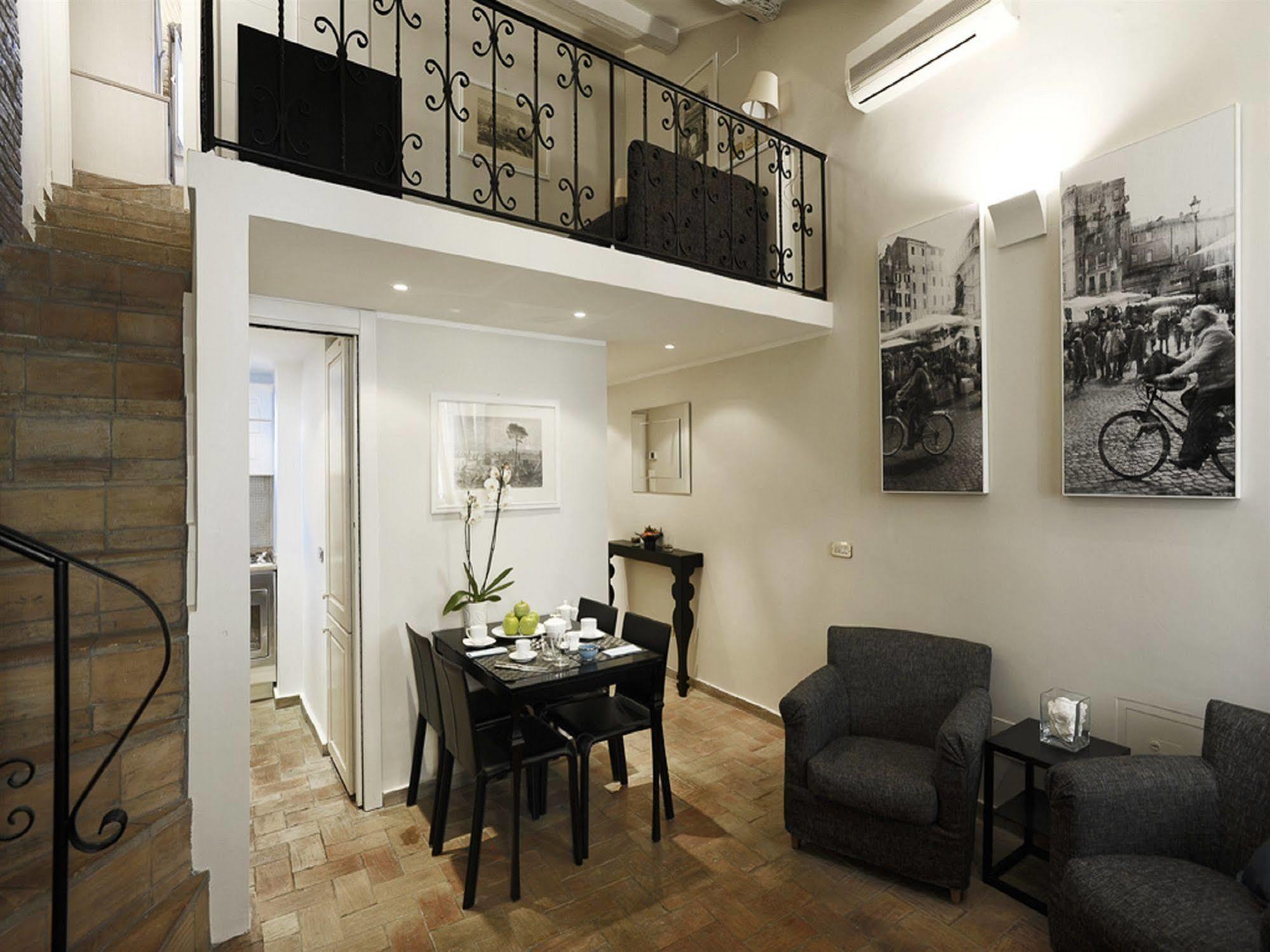 Antiche Residenze Romane Navona エクステリア 写真