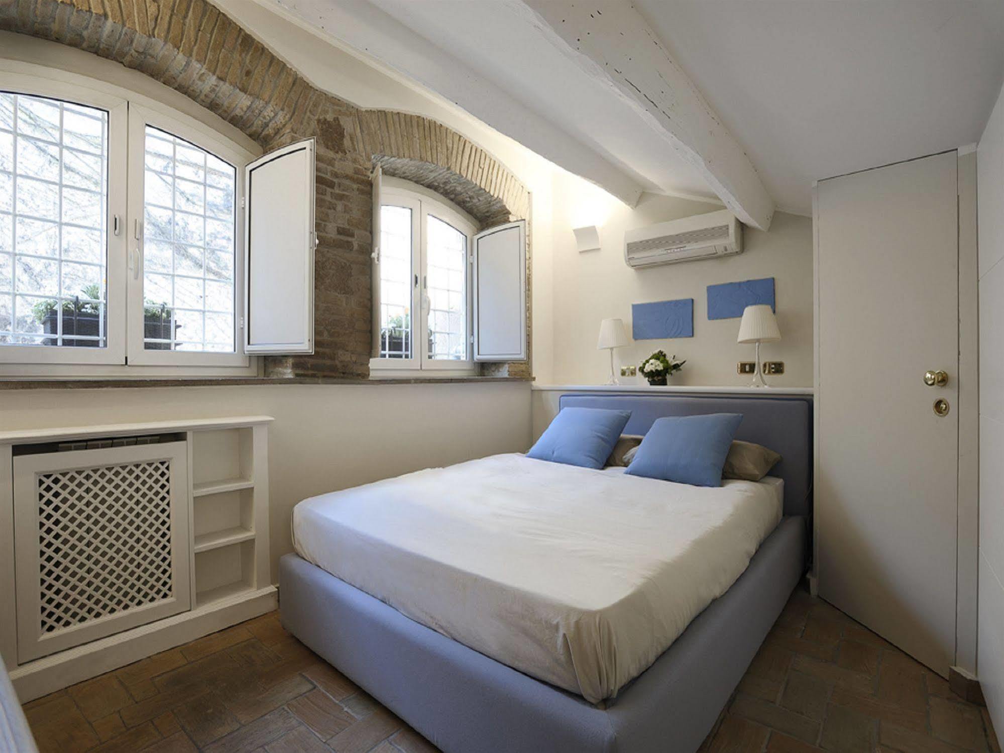 Antiche Residenze Romane Navona エクステリア 写真